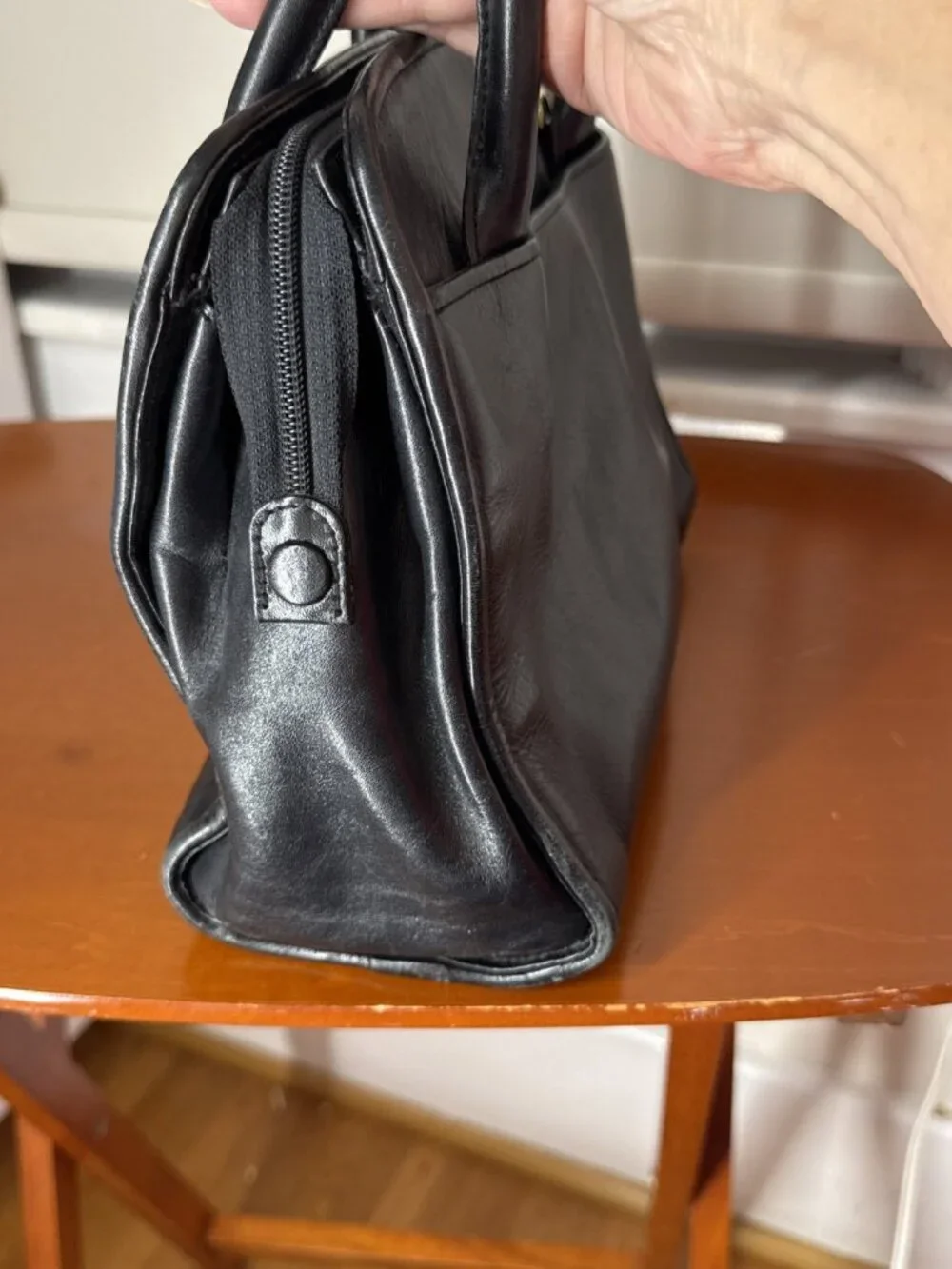 VINTAGE ETIENNE AIGNER:  Black Tote Aubergine Leather Shoulder Bag Handbag